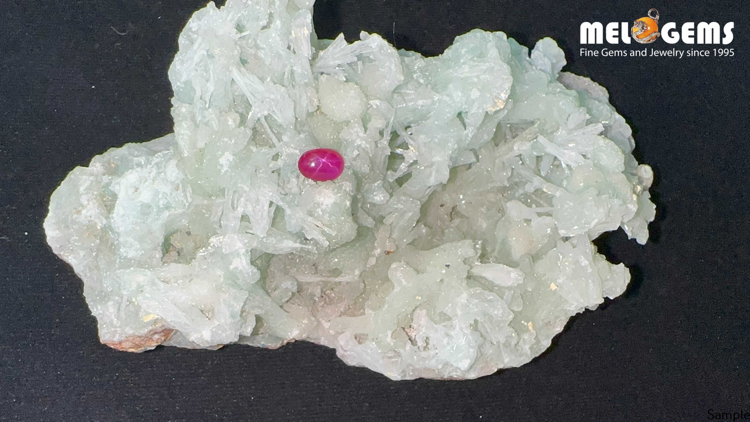 Da Ruby Star tu nhien 0,9 ct 2