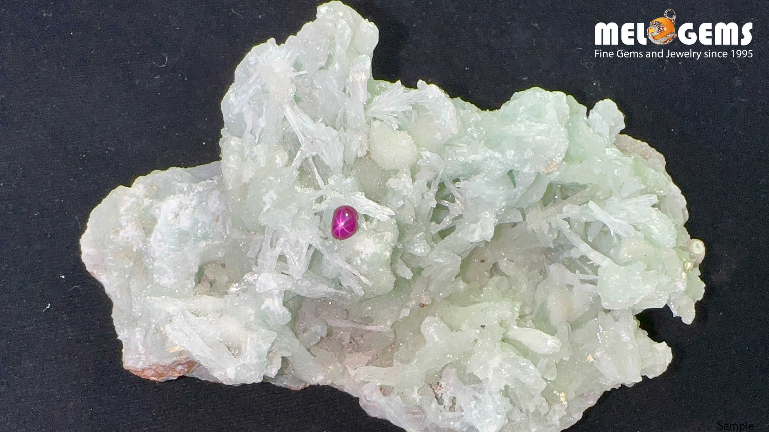 Da Ruby Star tu nhien 1,05ct 2