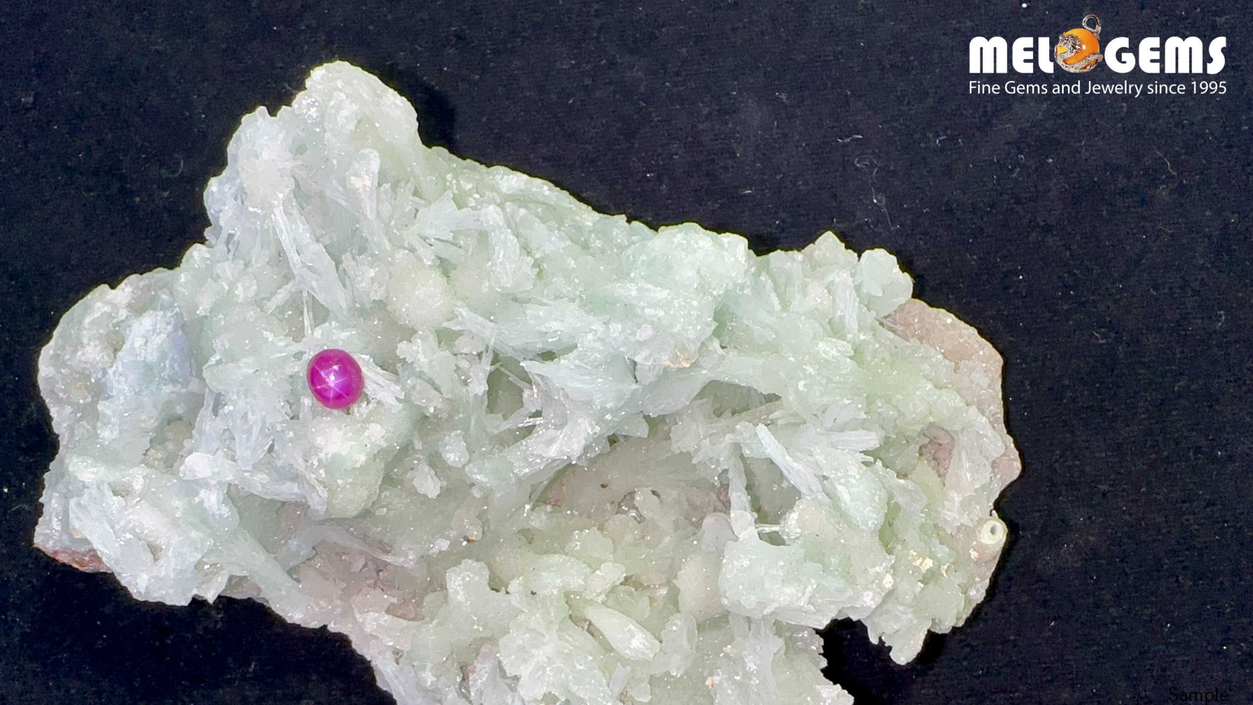 Star Ruby Natural Nghe An Red 1,1 Carat 6 Da Ruby Star tu nhien 1,1 ct RB0520 1