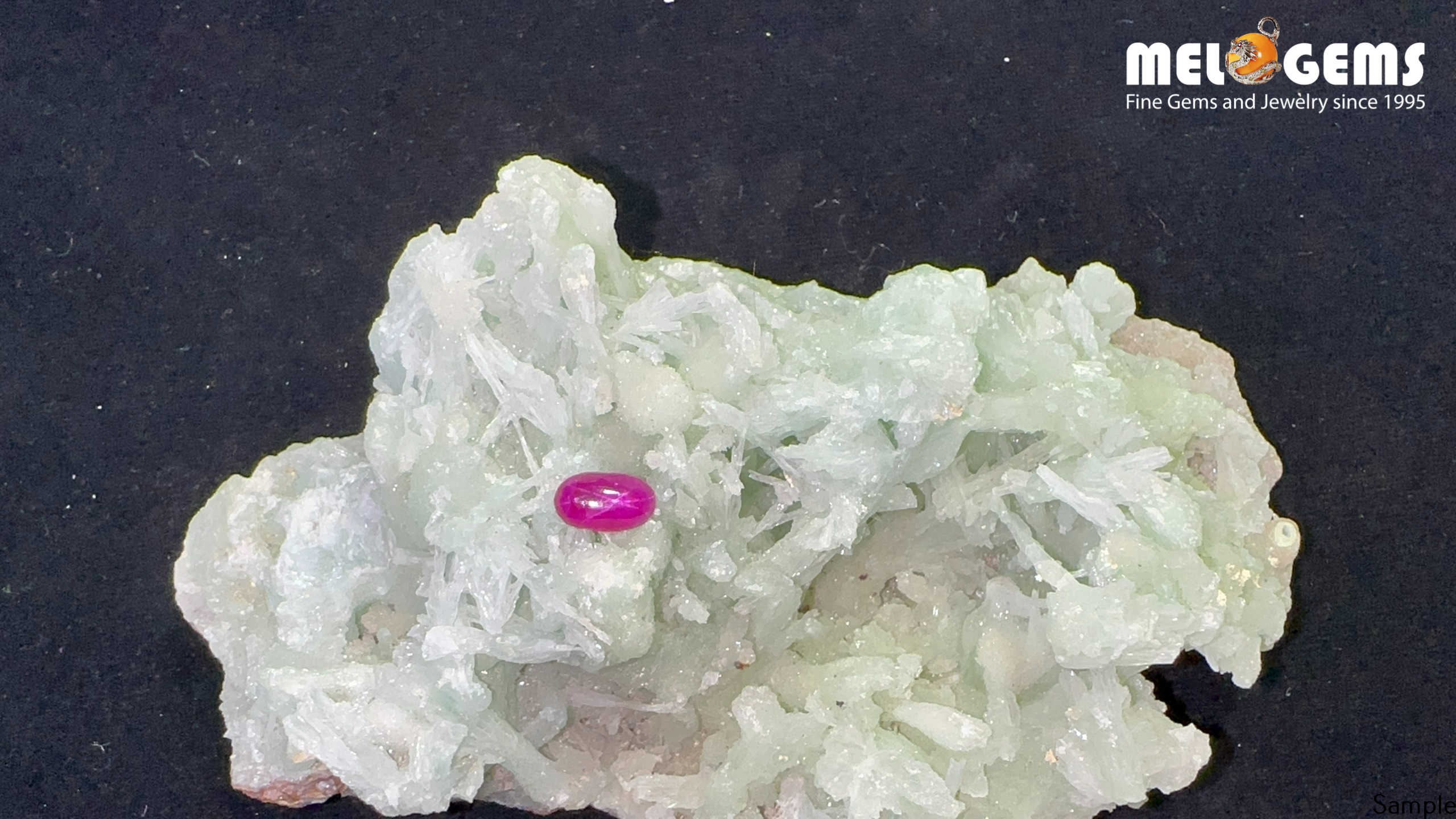 Da Ruby Star tu nhien 1,1ct 1