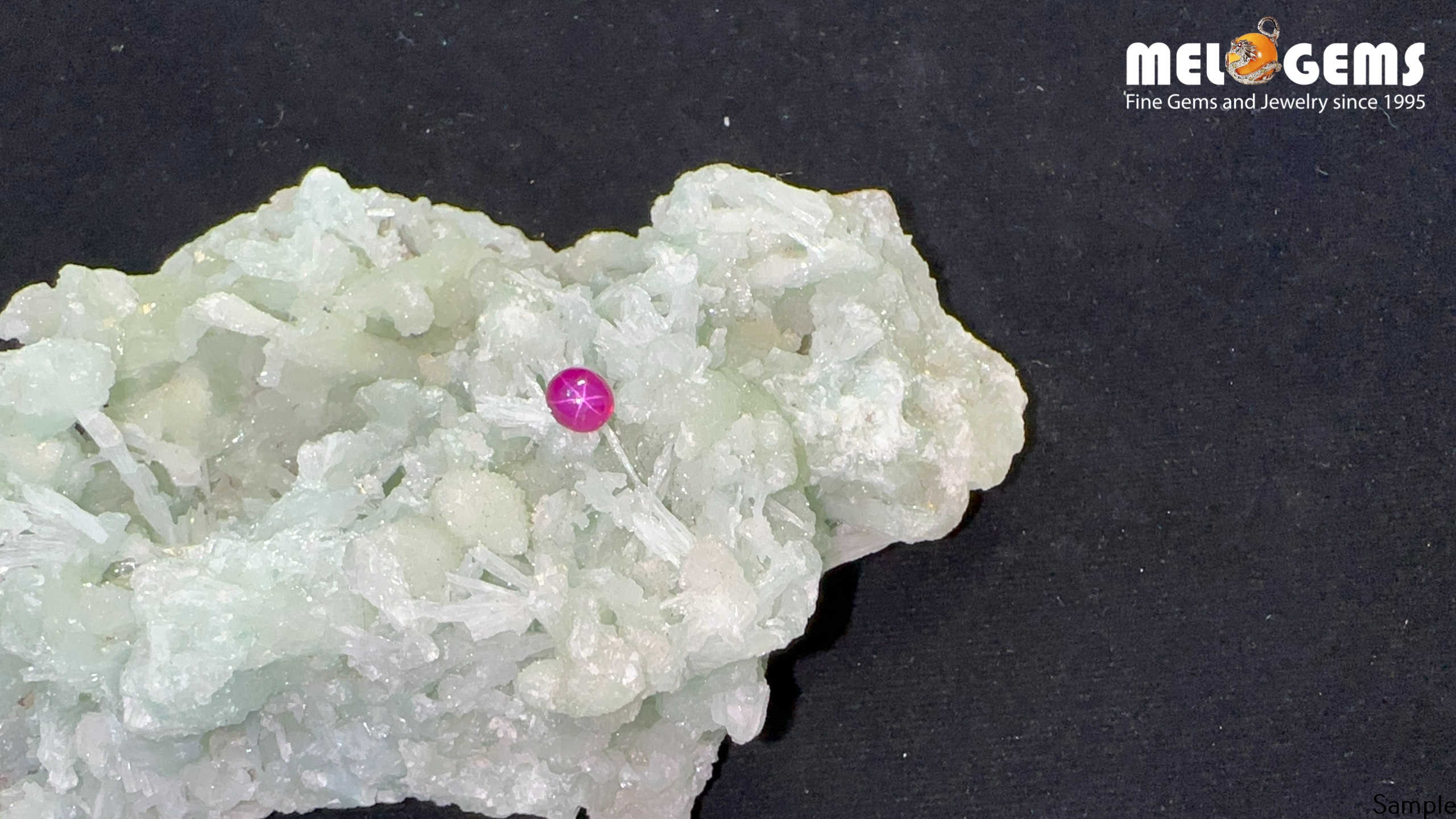 Da Ruby Star tu nhien 1,8 ct 1