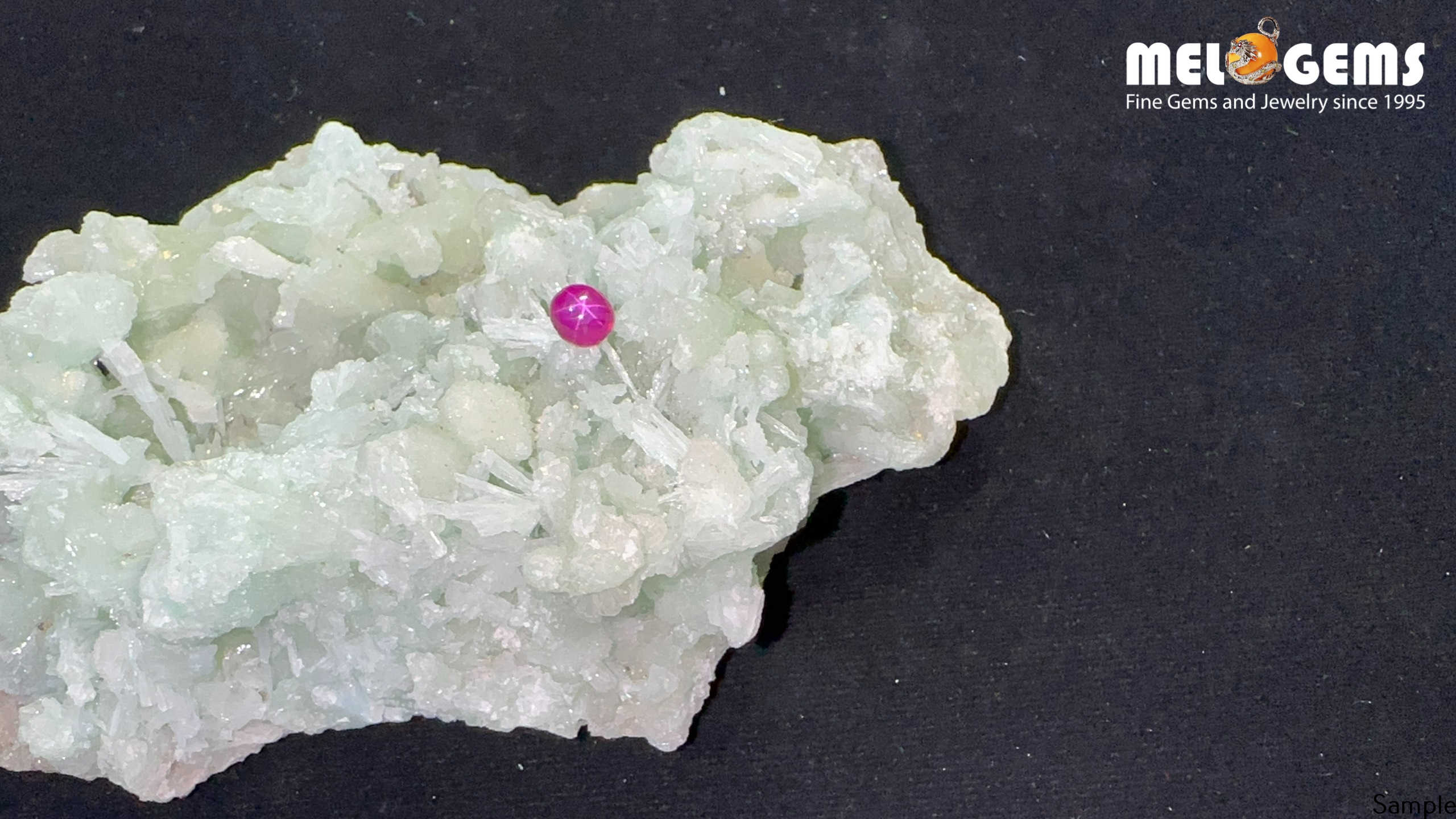 Da Ruby Star tu nhien 1,8 ct 2