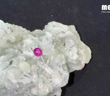 Da Ruby Star tu nhien 1,8 ct 4