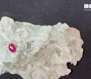 Star Ruby Natural Nghe An Dark Red 1,95 Carat 4 Da Ruby Star tu nhien 1,95 ct 3