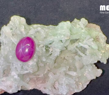 Da Ruby Star tu nhien 21,60ct 6