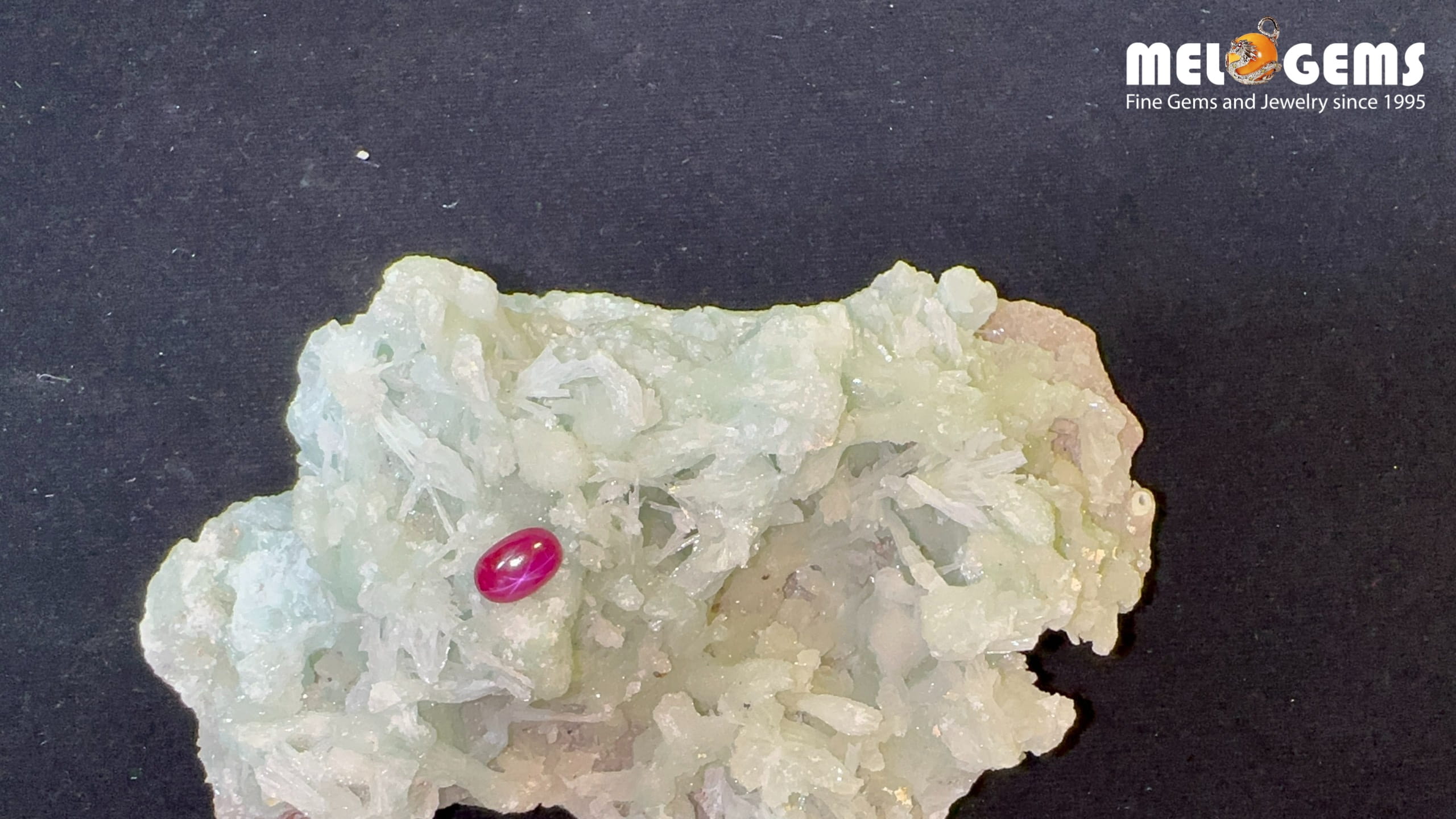 Da Ruby Star tu nhien 2,55 ct 1