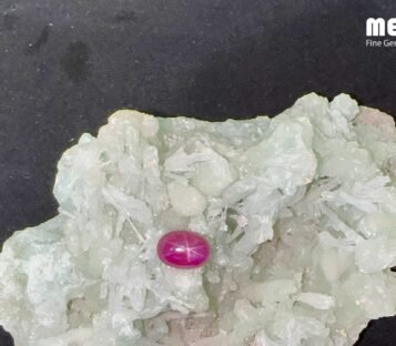 Da Ruby Star tu nhien 5,60ct 4