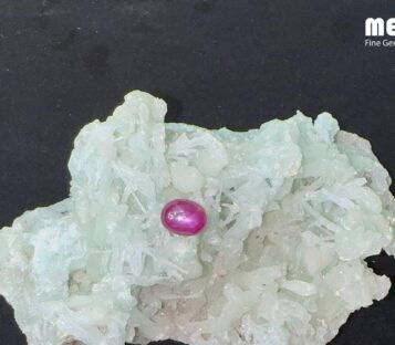 Da Ruby Star tu nhien 6ct 4