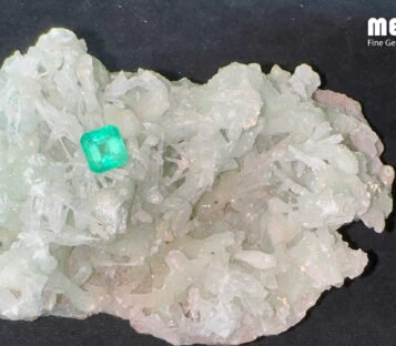 Da emeral tu nhien hang Colombia EMR0204 1