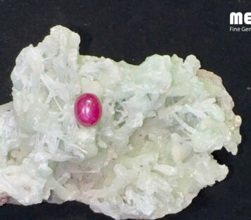 Da ruby sao doi tu nhien hang Luc Yen RB1201 2