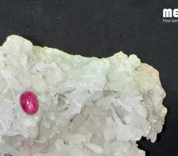 Da ruby sao doi tu nhien hang Luc Yen RB1202 2