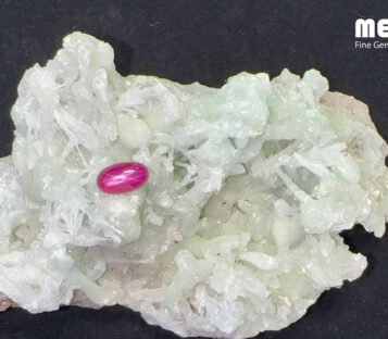 Double Star Ruby Natural Dark Red Luc Yen 3,65 Carat 3 Da ruby sao doi tu nhien hang Luc Yen RB1206 3