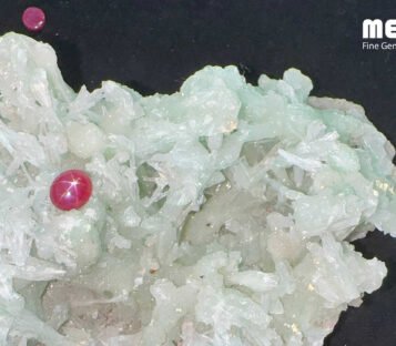 Da ruby sao doi tu nhien hang Nghe An RB1304 4