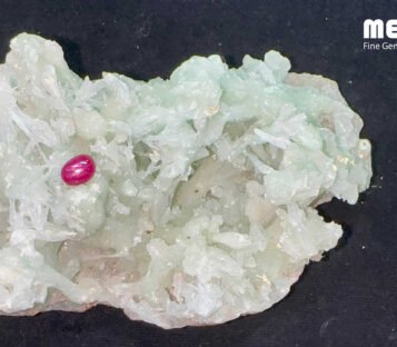 Da ruby sao doi tu nhien hang Nghe An RB1310 4