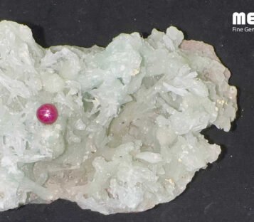 Da ruby sao doi tu nhien hang Nghe An RB1311 5