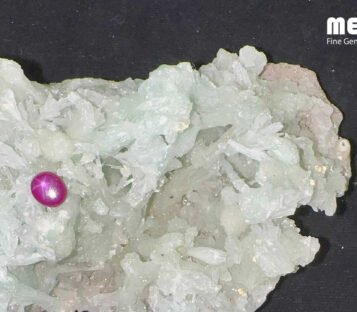 Da ruby sao doi tu nhien hang Nghe An RB1312 3