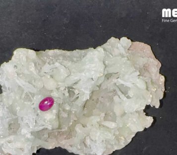 Da ruby sao doi tu nhien hang Nghe An RB1313 2