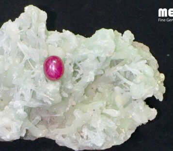 Da ruby sao tu nhien hang Luc Yen RB1103 4