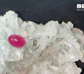 Star Ruby Natural Red Luc Yen 9,30 Carat 3 Da ruby sao tu nhien hang Luc Yen RB1601 1