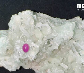 Da ruby sao tu nhien hang Luc Yen RB1704 2