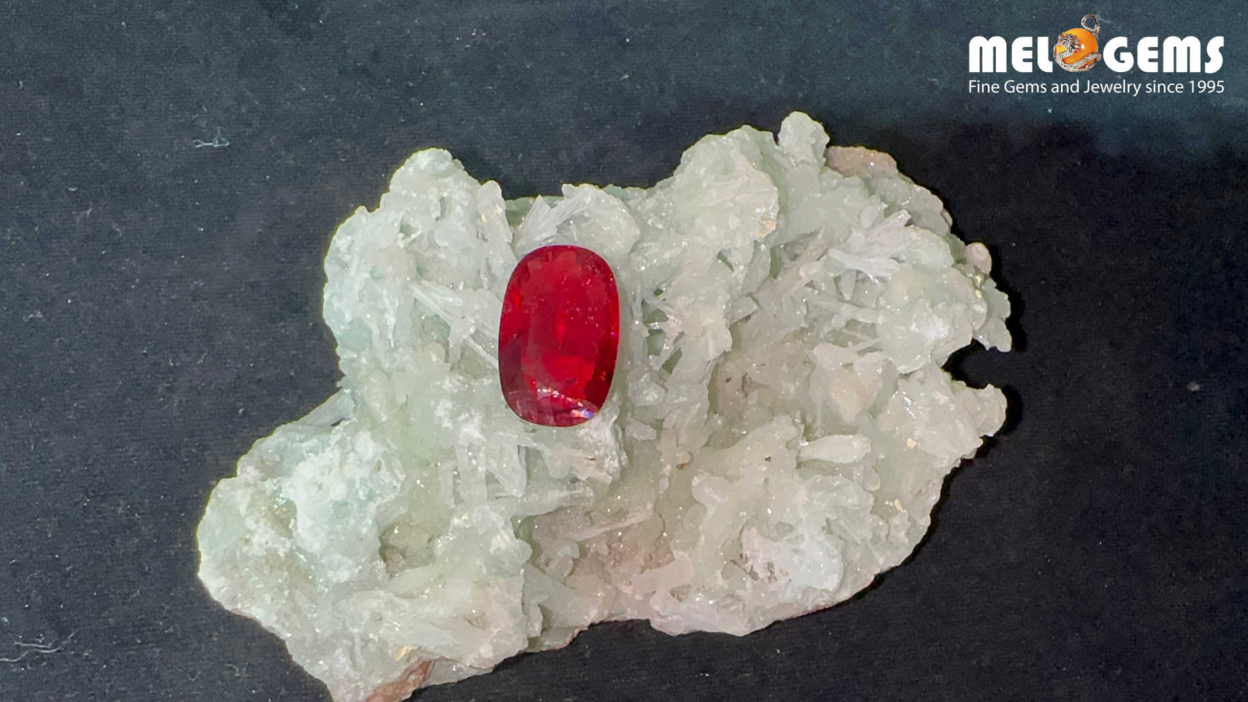 Spinel Red Natural Luc Yen 12,70 Carat 5 Da spinel do tu nhien hang Luc Yen RSP0103 3
