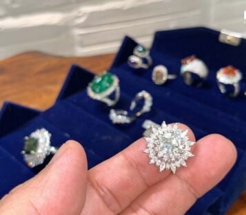 Diamond White Gold Ring 1