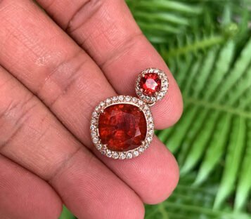 Mandarine Garnet Pendant With Diamonds 4