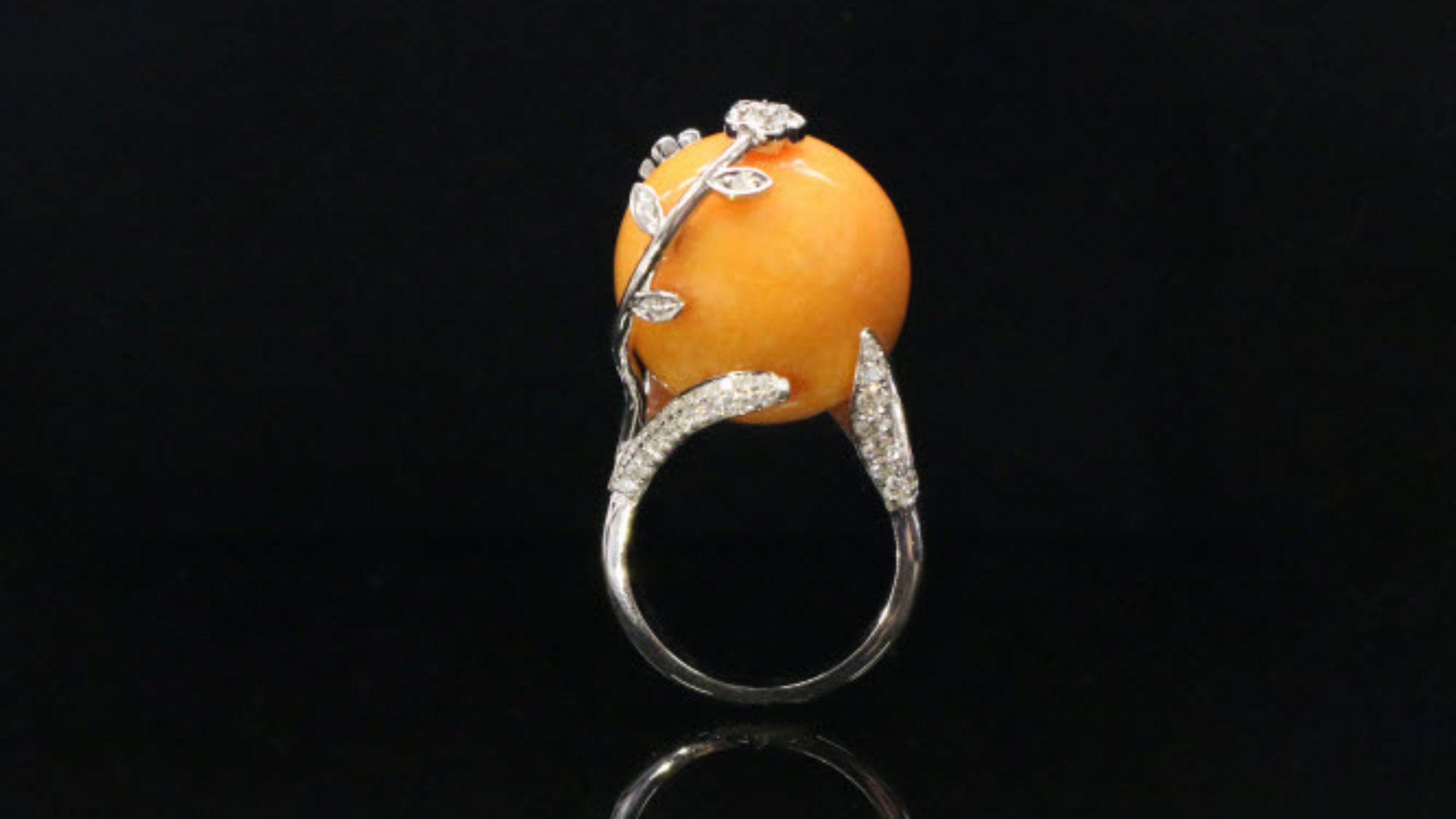 Natural Melo Melo Pearl Ring With Diamond 5 Natural Melo Melo Pearl Ring With Diamond 3