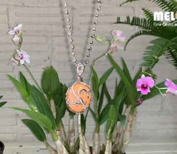 Natural Melo Pearl Necklace With Diamonds 1