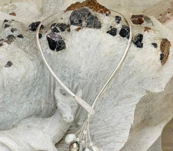 Natural Pearl Necklace With Diamonds 4