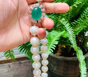 Natural Pearl Necklace With Emerald and Diamond Pendant 1
