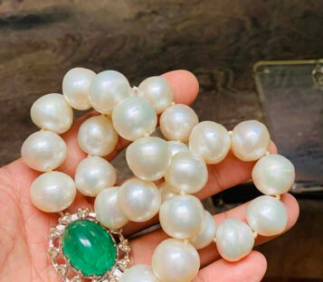 Natural Pearl Necklace With Emerald and Diamond Pendant 2