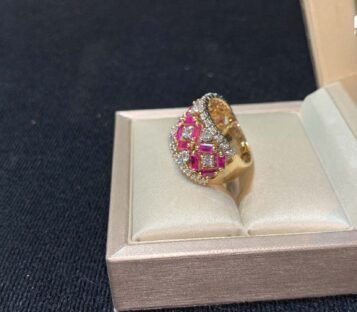 Ruby Ring With Diamonds 3