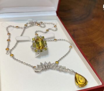 Set Of Luxury Yellow Sapphires With Diamond Jewelry 3