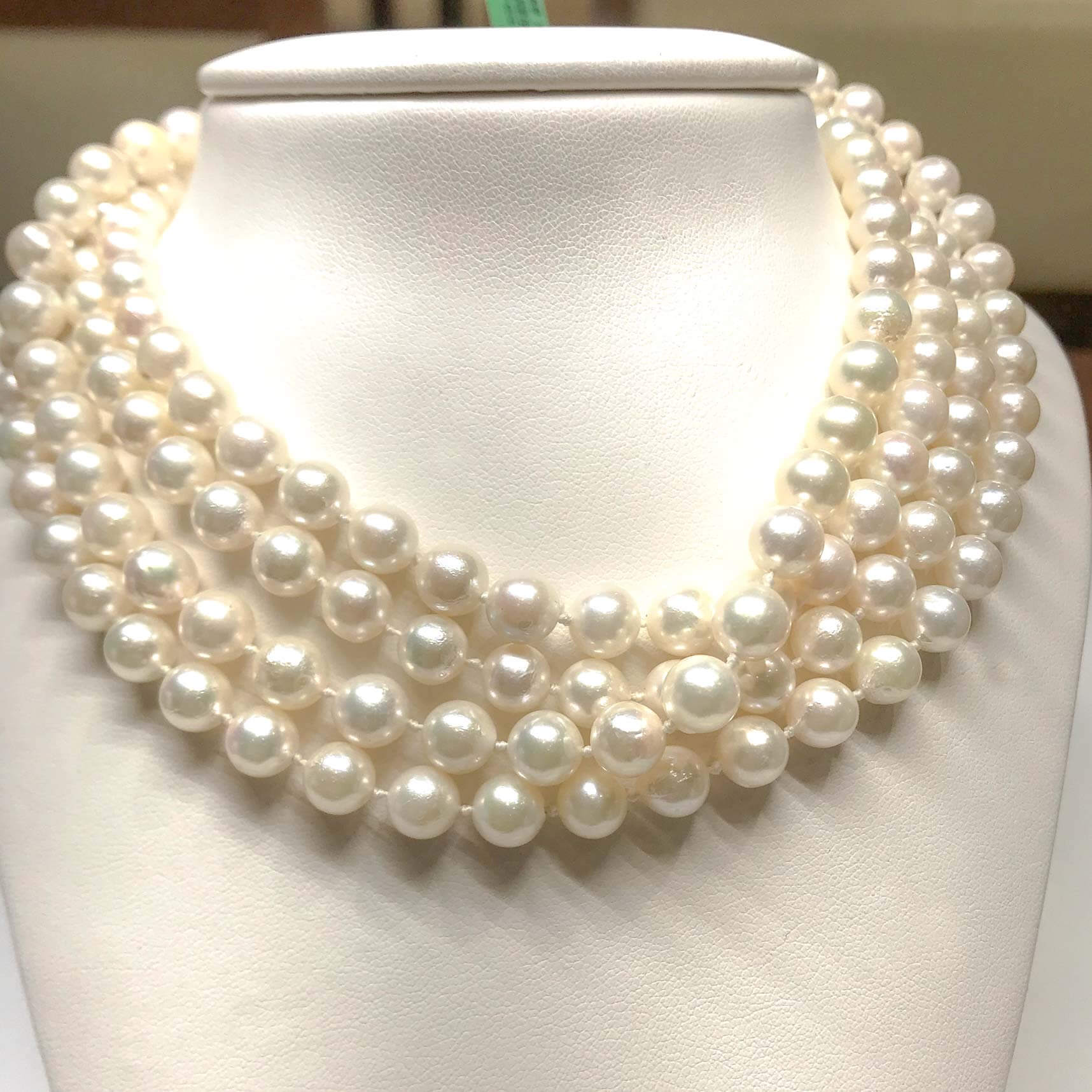 How Much Does a Pearl Necklace Cost? 7 Akoya Pearl Necklaces