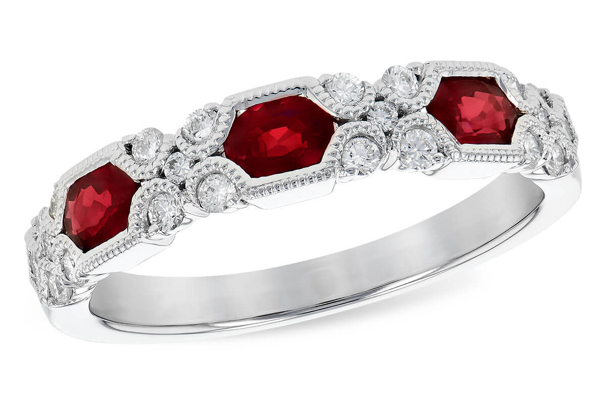 How to Shop for a Ruby with a Diamond Ring 4 Finding a Reputable Jeweler or Retailer