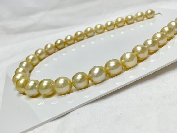 How Much is a Real Pearl Necklace Worth? 6 Pricing considerations and market value