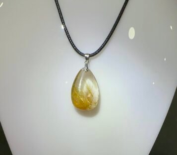 Feng Shui Necklace VC01