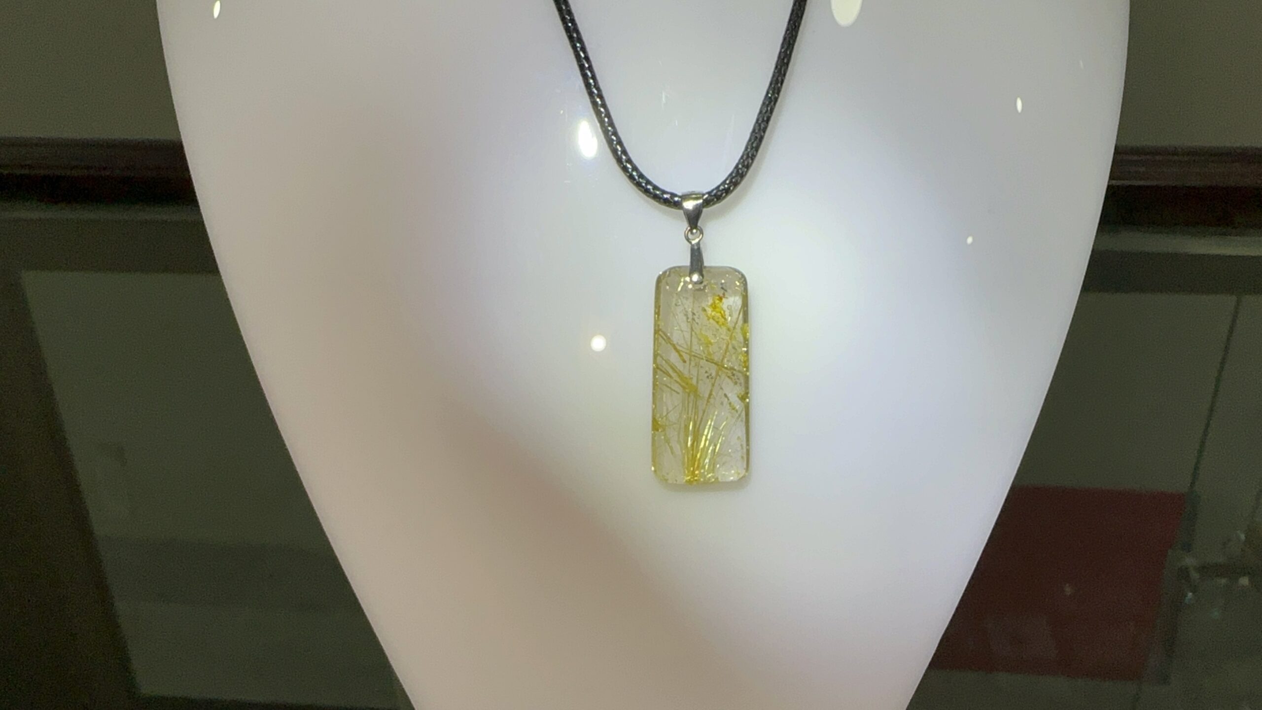 Feng Shui Necklet VC12 3 scaled