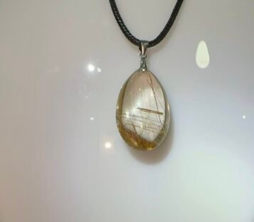 Feng Shui Necklace VC18