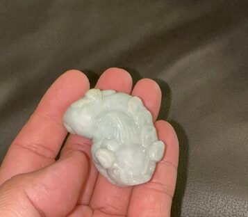 Feng Shui Wealthy Good Luck Attract Pixiu Jade TCT09 3 Feng Shui Wealthy Good Luck Attract Pixiu Jade TCT09 2