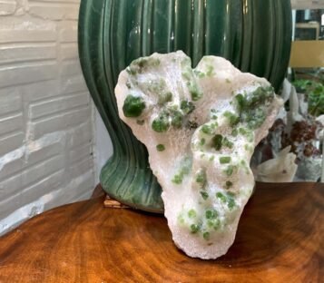 Gemstone Crystal Luc Yen CDQ05