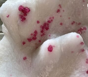 Gemstone Crystal Luc Yen CDQ22 4 Gemstone Crystal Luc Yen CDQ22 3