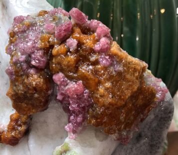 Gemstone Crystal Luc Yen CDQ24 2