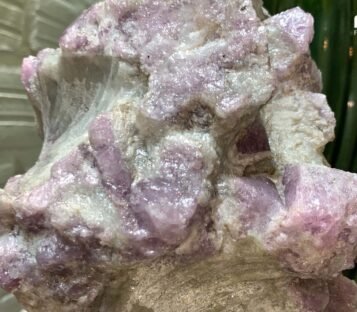 Gemstone Crystal Luc Yen CDQ25 4