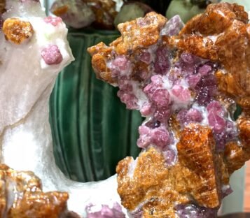 Gemstone Crystal Luc Yen CDQ27 4