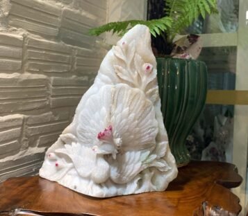 Gemstone Crystal Peacock Luc Yen CDQ06