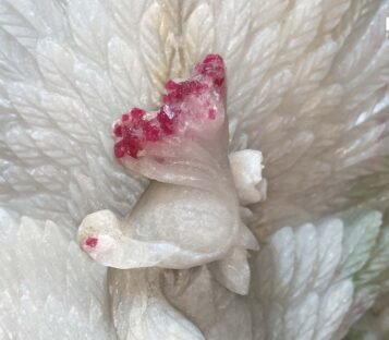 Gemstone Crystal Peacock Luc Yen CDQ06 5 Gemstone Crystal Peacock Luc Yen CDQ06 2