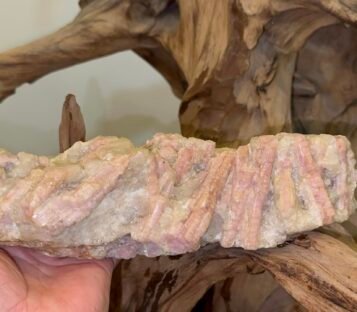 Gemstone Crystals Luc Yen CDQ108