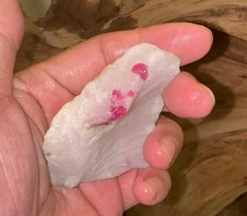 Gemstone Crystals Luc Yen CDQ139